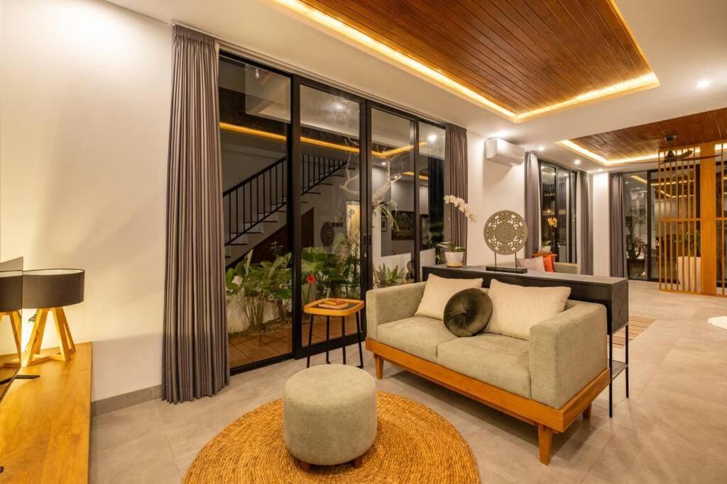 Temple Tree By Azure W Rice Field View Villa *